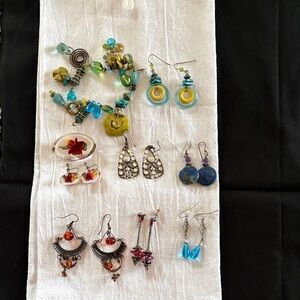 Earrings, pin and bracket fun collection